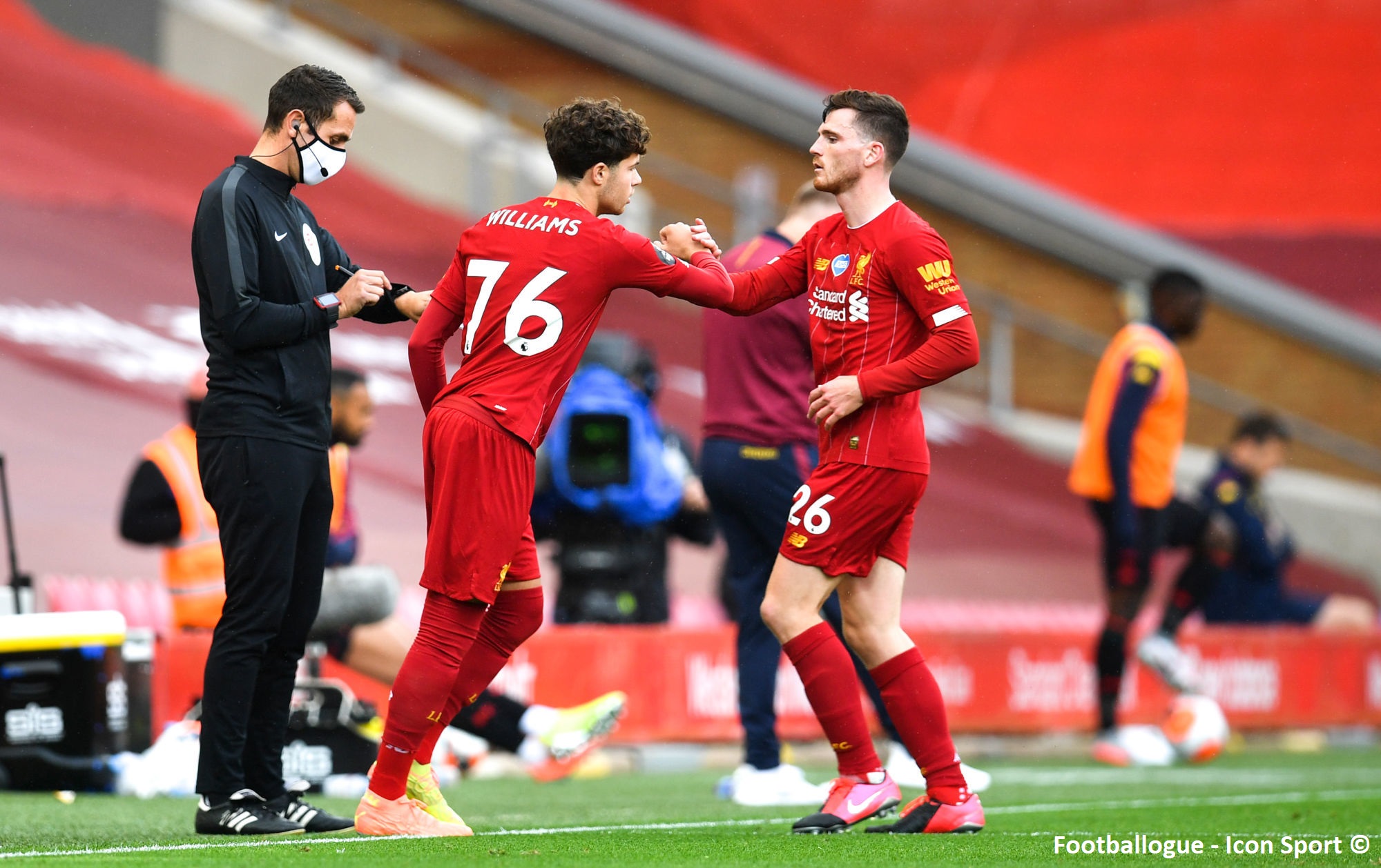 liverpool,-chelsea,-arsenal…-les-clubs-anglais-rejettent-la-regle-des-5-changements