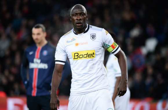 mercato-guingamp-met-a-l’essai-cheikh-ndoye