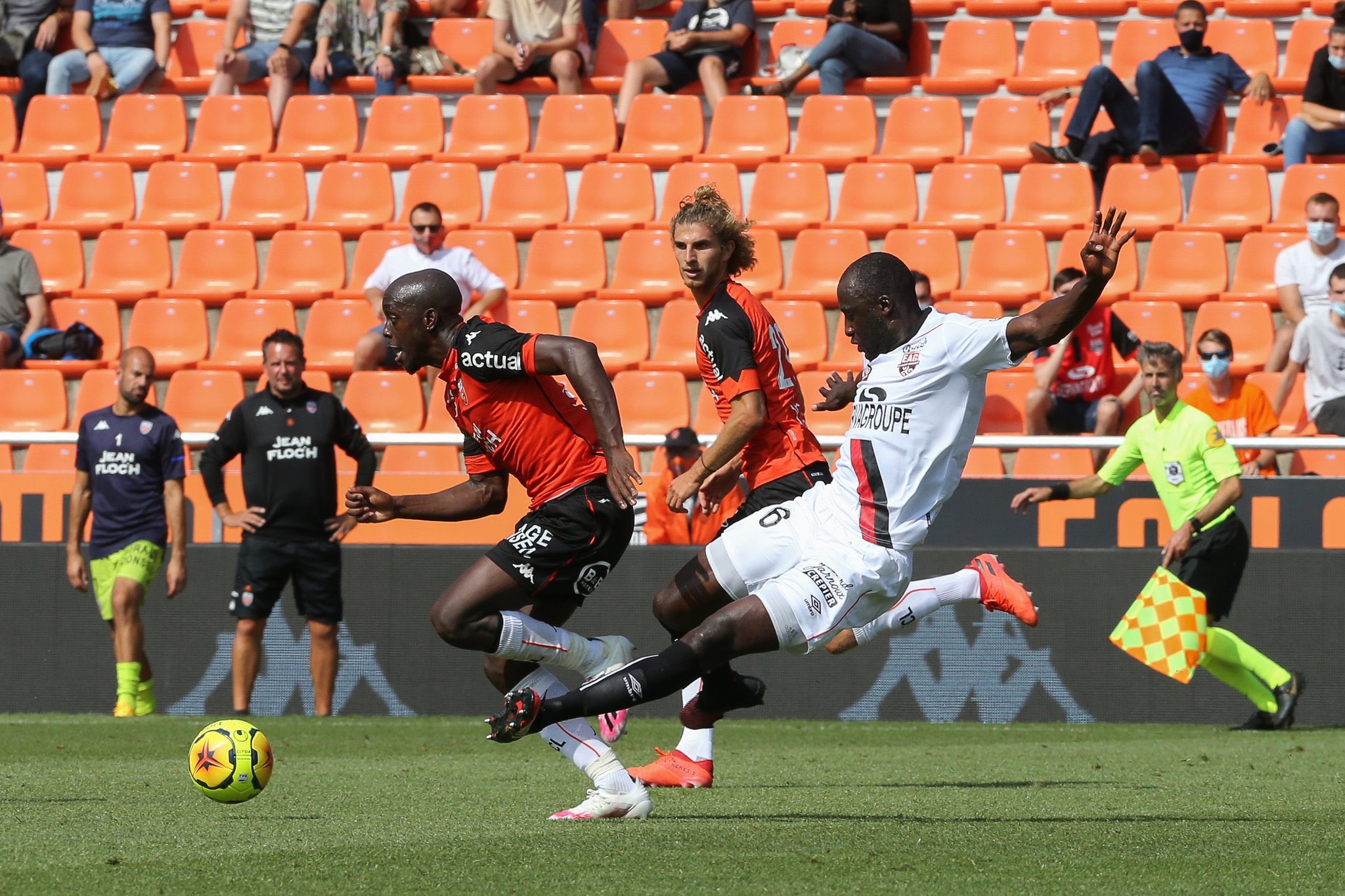 ea-guingamp.-a-l’essai,-cheikh-ndoye-a-joue-ses-premieres-minutes-face-a-lorient