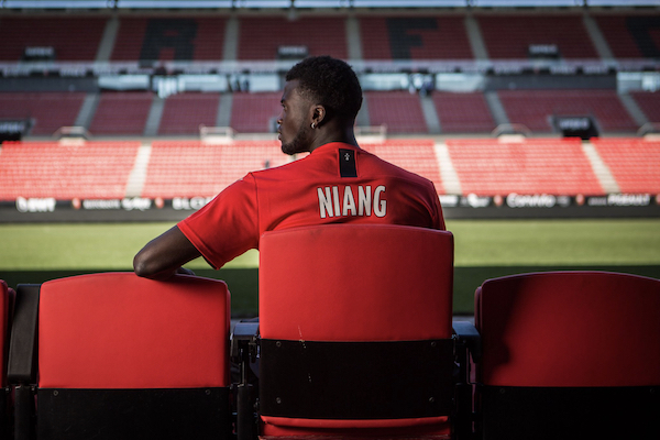 julien-stephan-(rennes)-:-«-mbaye-niang-ne-s’est-pas-presente-la-veille-de-benfica-»