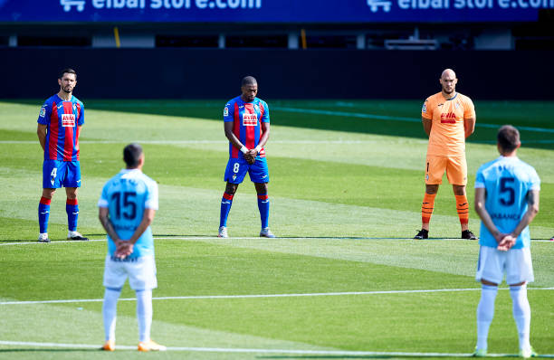 liga-1ere-journee:-pape-kouly-diop-voit-rouge