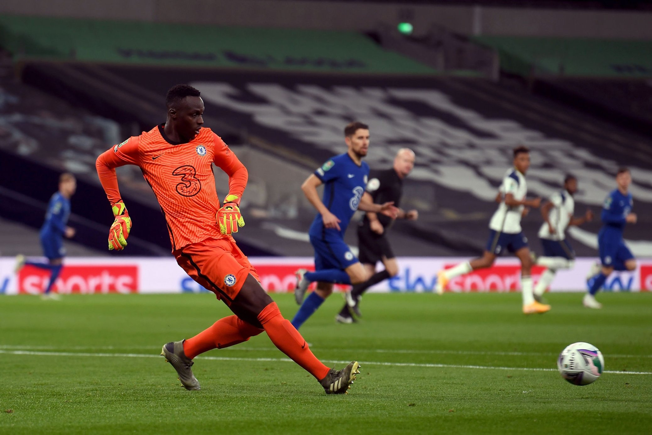 carabao-cup-:-tottenham-elimine-chelsea-en-8es