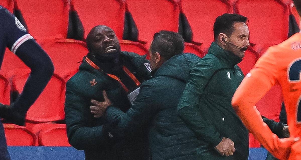 psg-–-basaksehir-:-le-monde-du-football-s’indigne-contre-les-actes-racistes