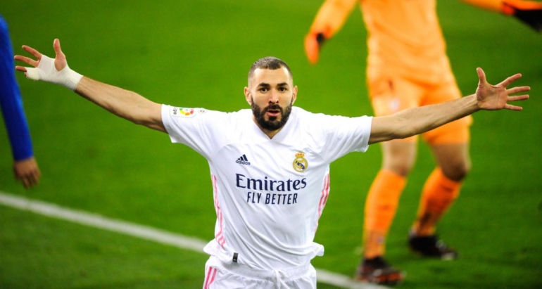 real-madrid-:-la-presse-espagnole-n’a-plus-les-mots-pour-benzema