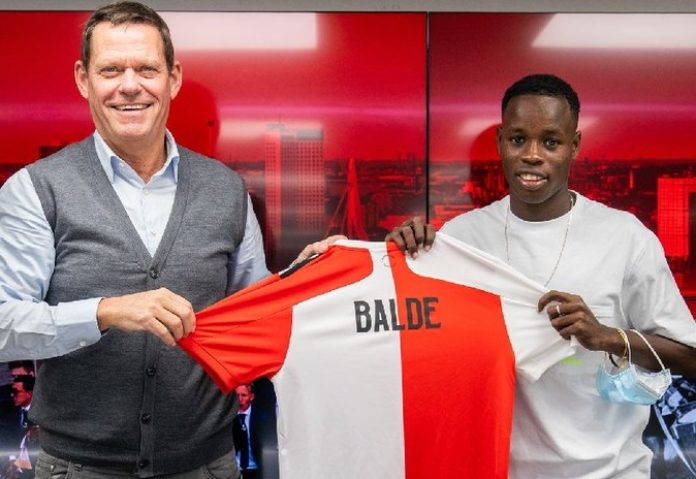 l’attaquant-senegalais,-alioune-badara-balde-s’engage-avec-feyenoord-pour-4-ans-et-demi
