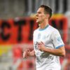lens-–-om-:-la-toile-s’enflamme-pour-milik-et-larguet