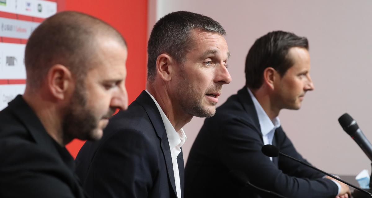 rennes-:-stephan-maurice-holveck,-la-regle-de-trois