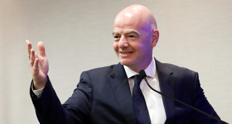-super-league-:-la-fifa-soutient-l’uefa,-infantino-menace-les-joueurs-et-les-clubs