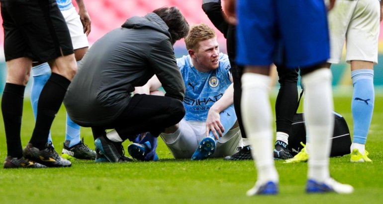 -de-bruyne-blesse-et-incertain-face-au-psg,-le-barca-et-messi-remportent-la-coupe-du-roi,-l’om-gagne-contre-lorient-dans-le-temps-additionnel…-les-immanquables-du-jour-!