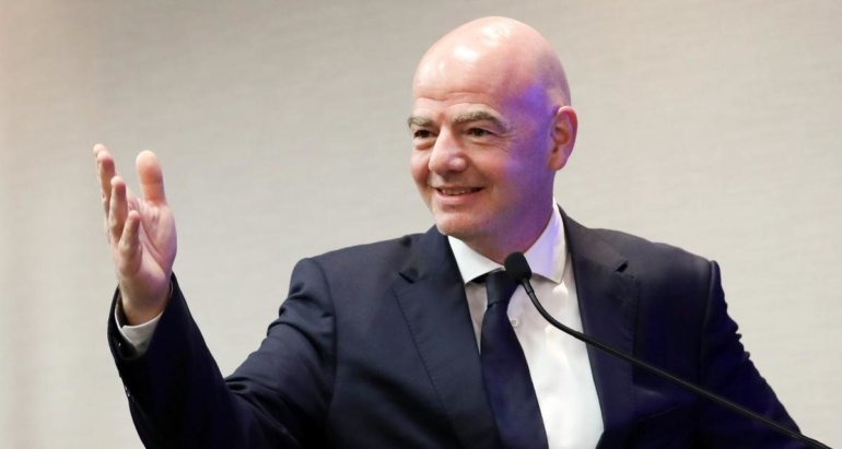 -super-league-:-la-fifa-soutient-l’uefa,-infantino-menace-les-joueurs-et-les-clubs