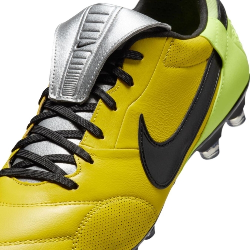 crampons-nike-premier-iii-fg2025100914451068e7ae5601311